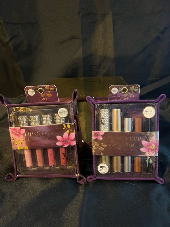Beauty Concepts Other - Lips and Eyes Make Up sets